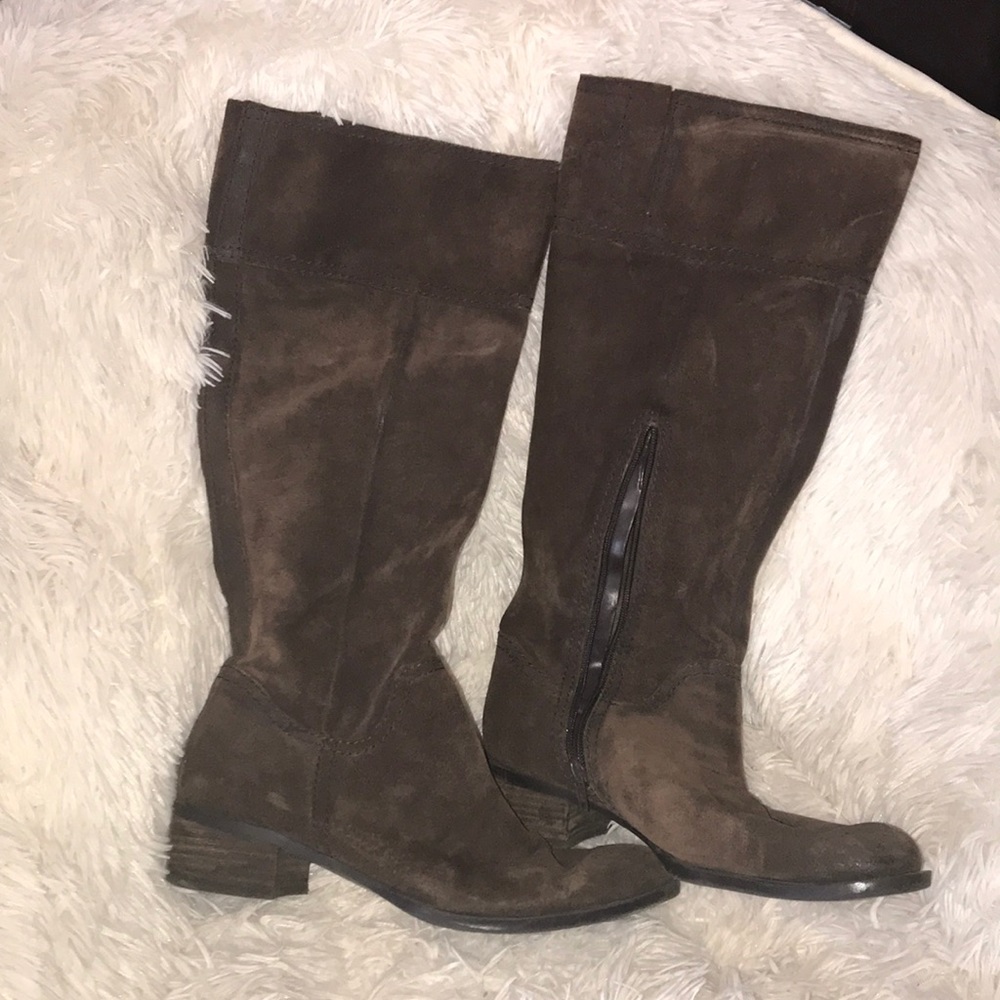 Nine West suede boots